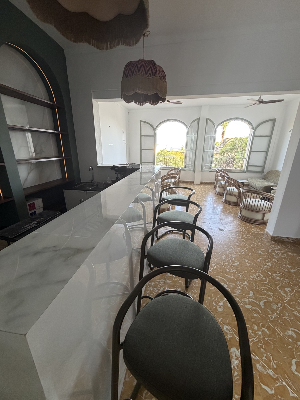 Obere Etage mit eigener Bar und Meerblick im SA PLAÇA